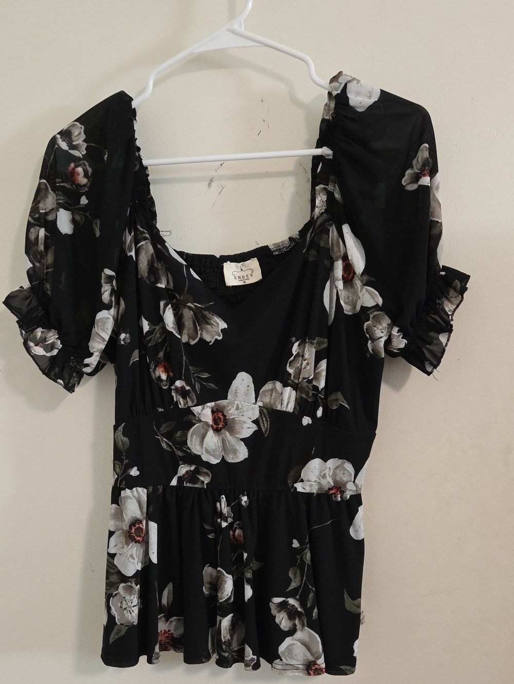 Black Floral Puff-Sleeve Peplum Blouse - Unbranded